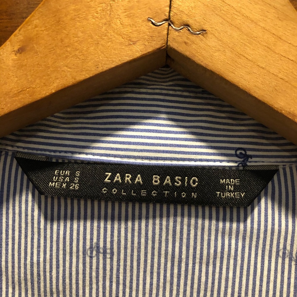 Zara basic button up - Picture 2 of 4
